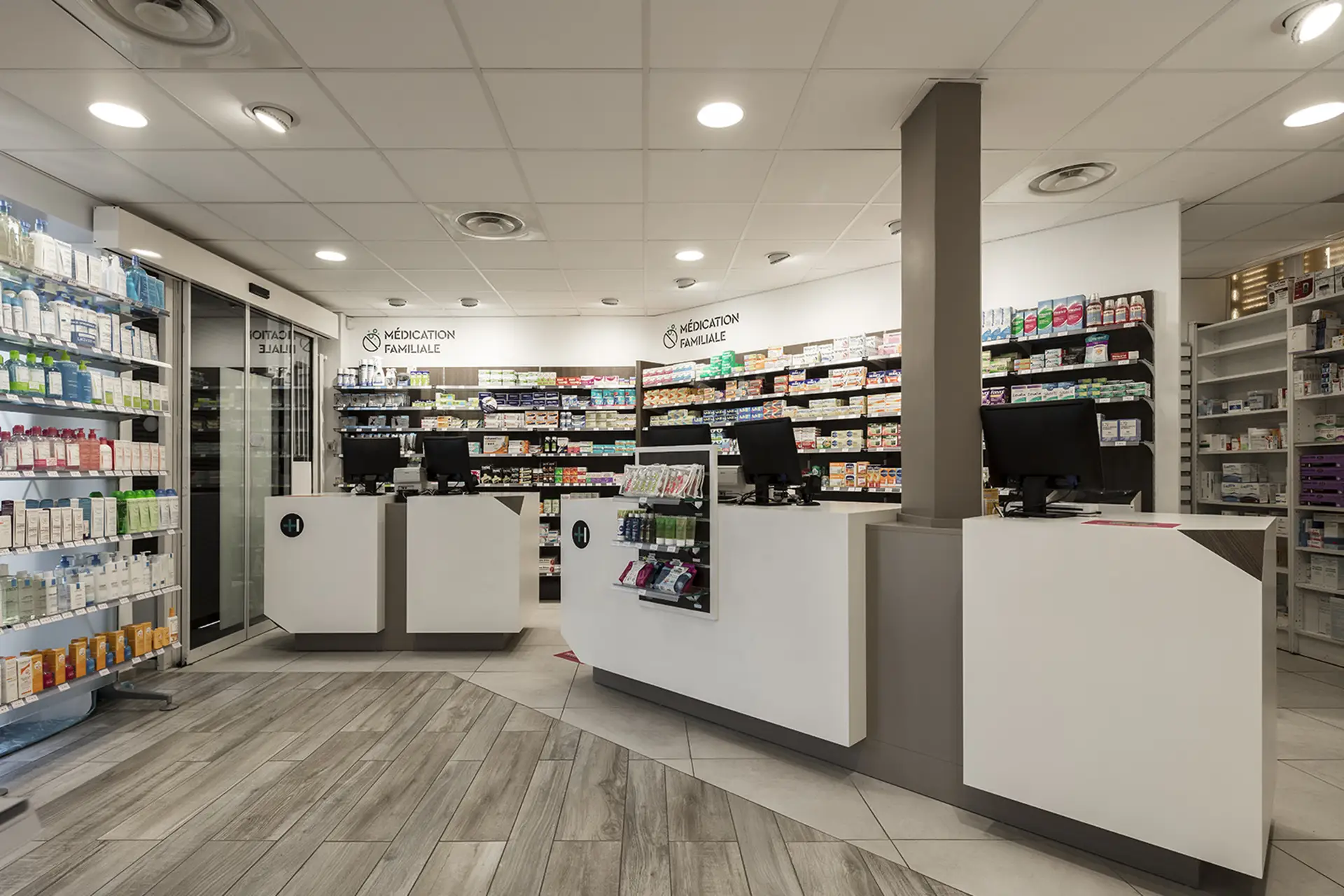 Pharmacie de la Halle 8 Realisation Th.Kohl Pharmacie de la Halle cover