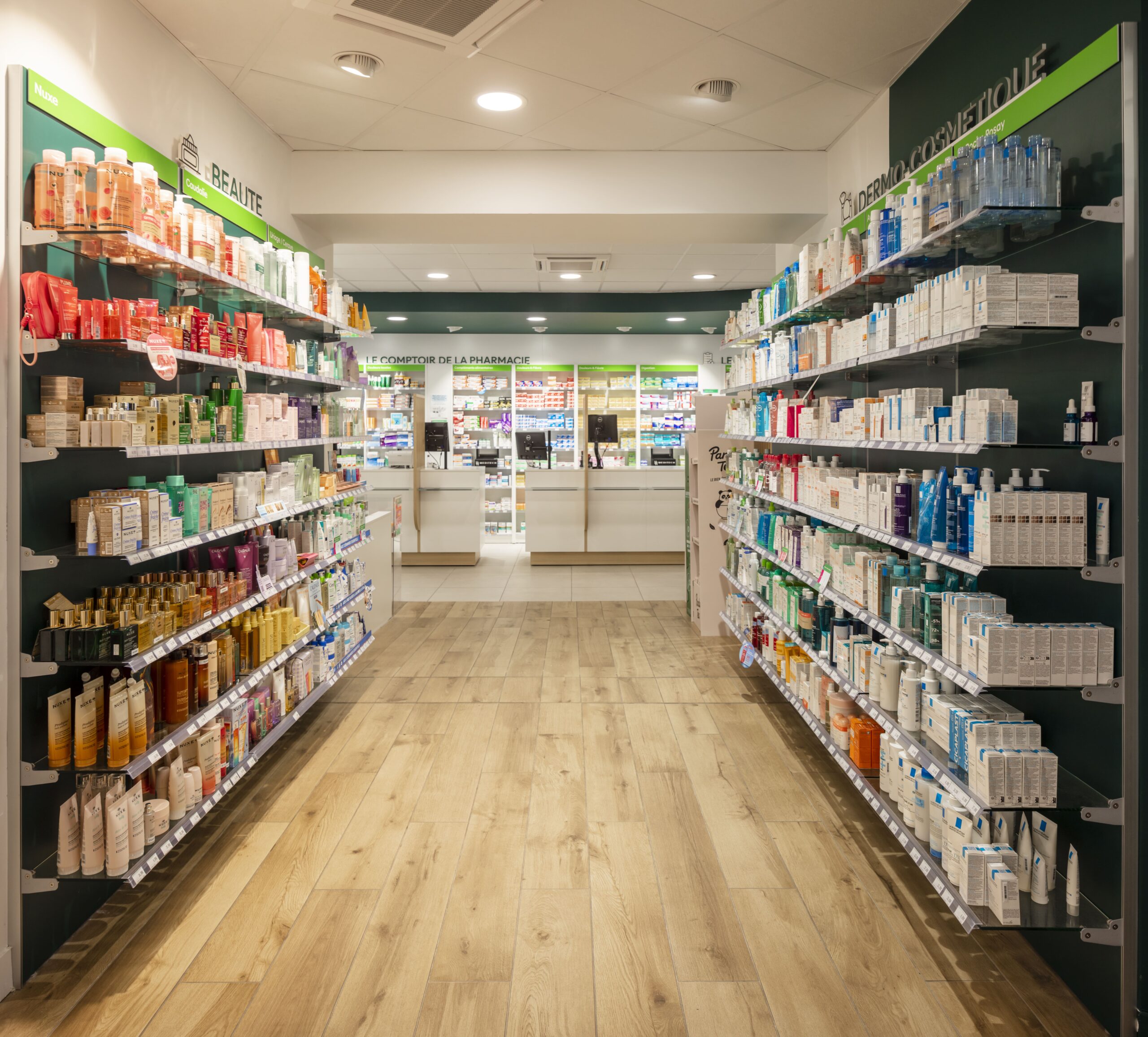 Pharmacie Mabille 3 Mabil 294 Pano scaled